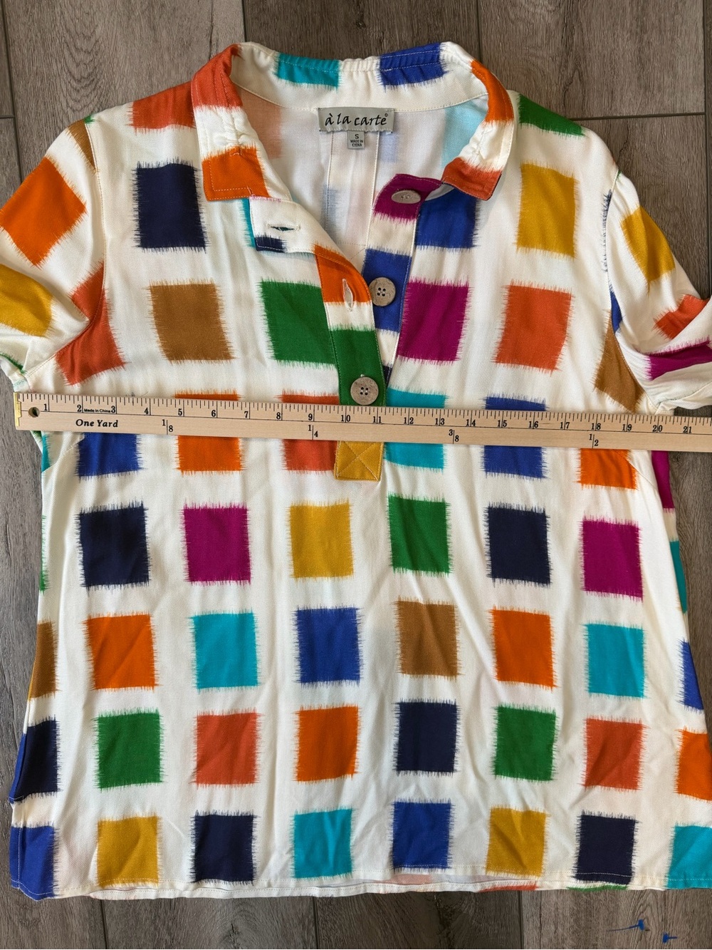 a la carte White Tunic with Multicolor Square Print - Picture 7 of 10